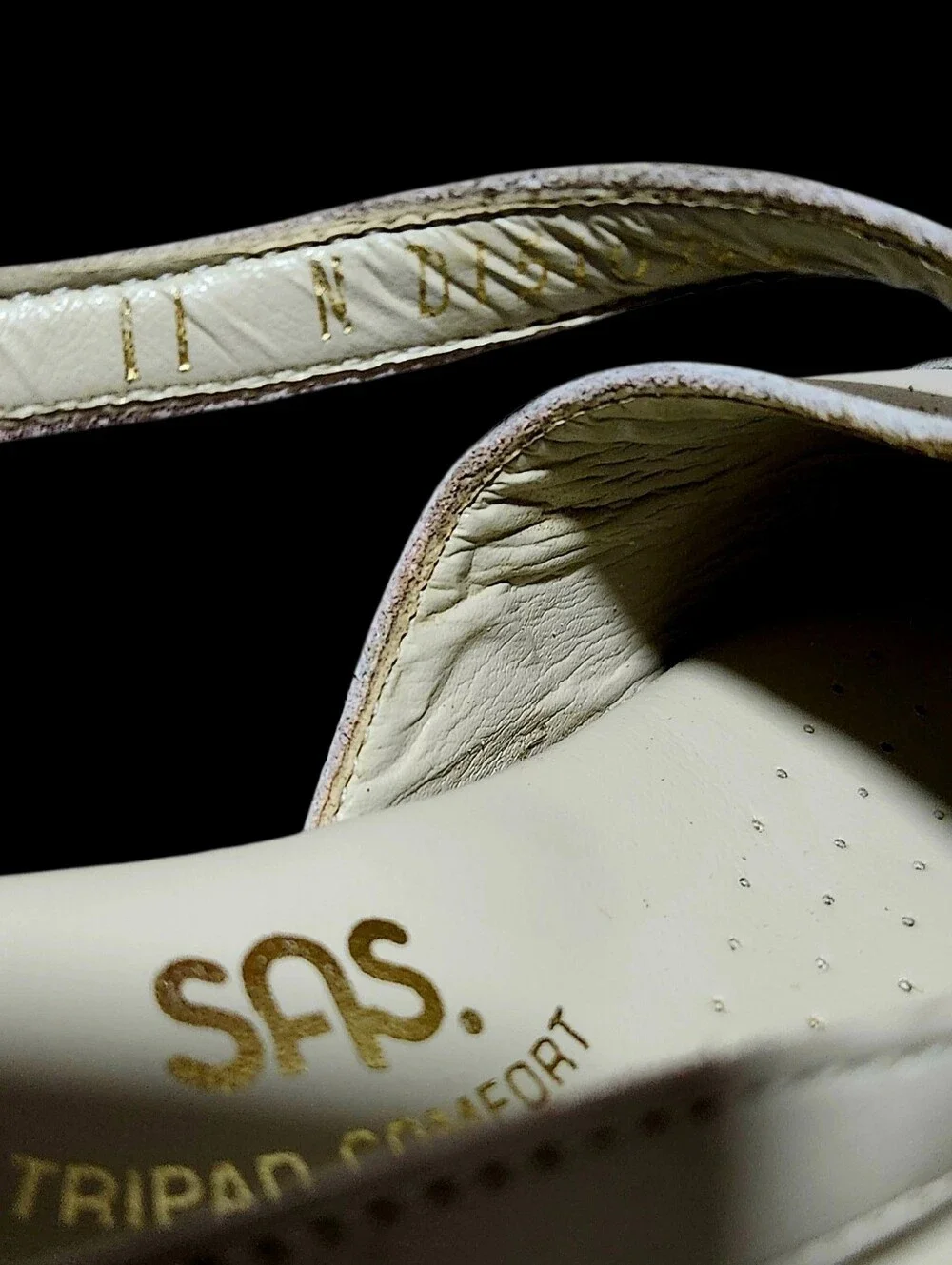 SAS Caress Dress Sandal Leather Wedge Bone Comfort Crisscross Women's Size 11